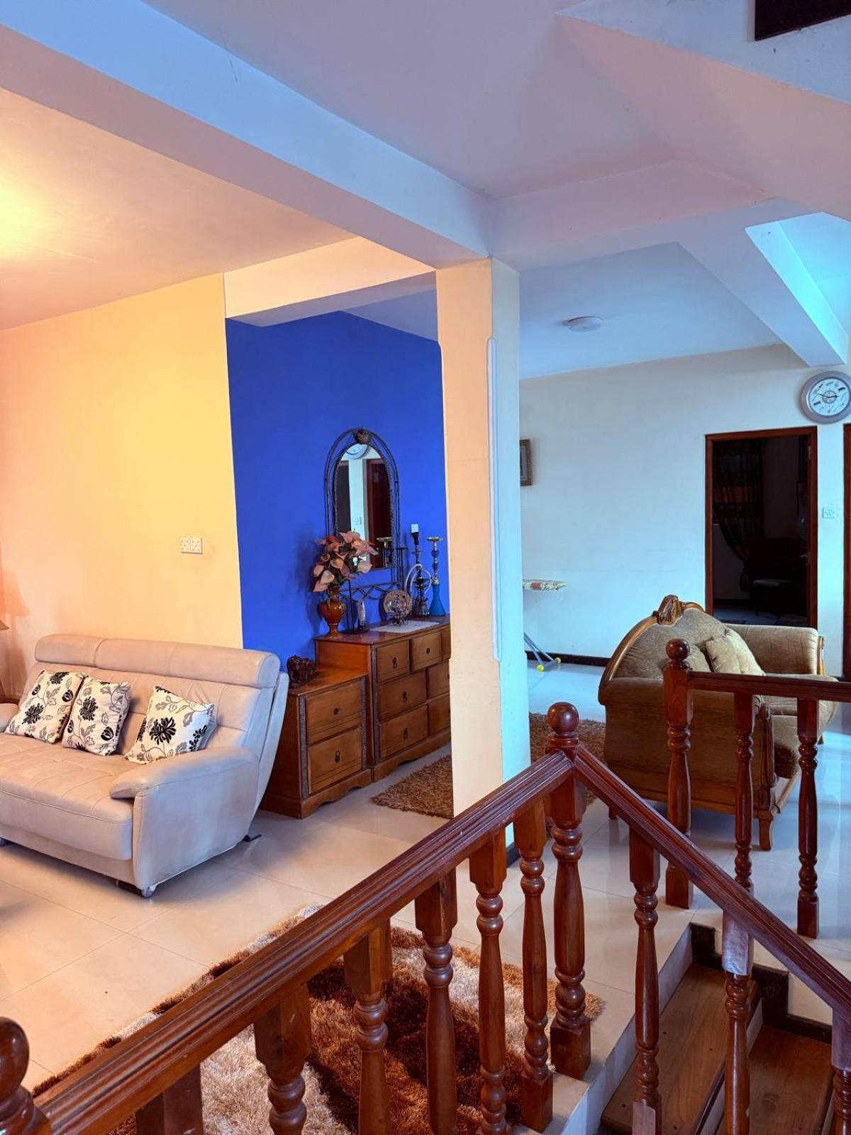 Resident View Homestay Kandy Exterior photo